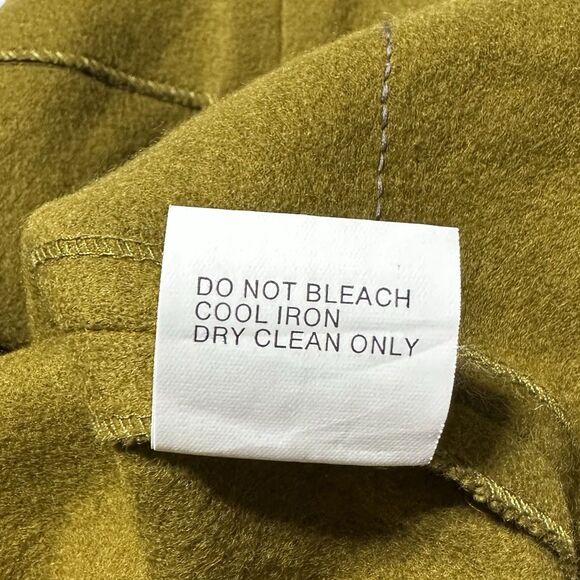 Mignon Doo Size L Large Wool Blend Embellished Sleeveless Shell Top NWT - Picture 9 of 11